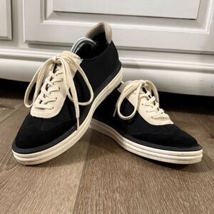 Franco Sarto Lumiere Sneaker Black and White Women's Sneakers Size 9
